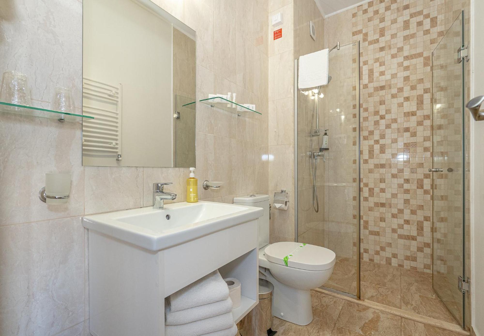Mera Brise Mangalia Phòng bức ảnh